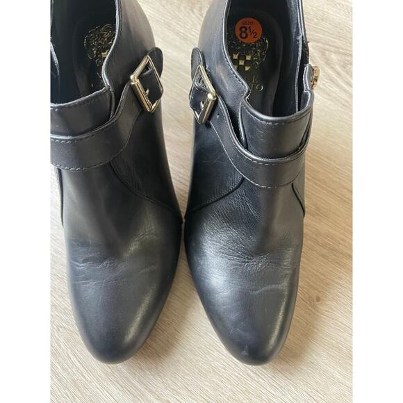 Vince Camuto Black Leather, Heel Booties, Side zip, Women's size 8.5 - Picture 7 of 9
